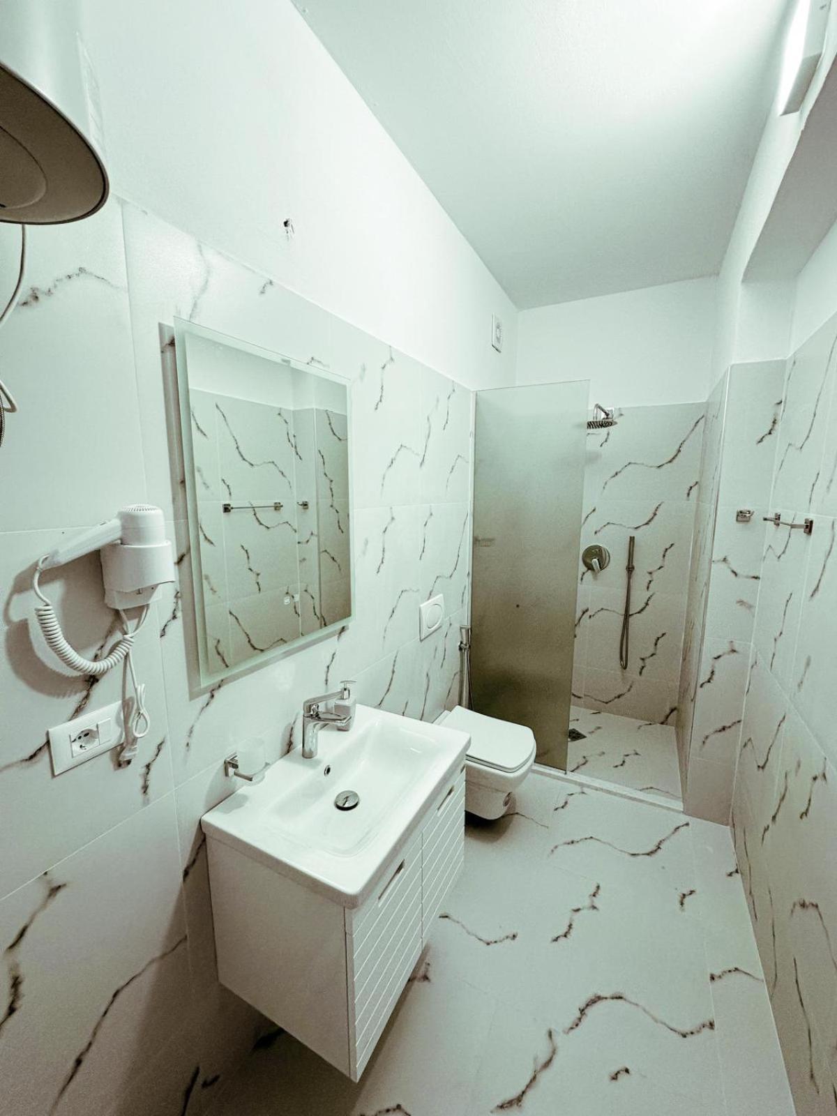 Vizion Hotel Shkodër Dış mekan fotoğraf
